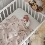 Milutki kocyk otulacz bawełniany WAFELEK Zaczarowany ogród 90x70 